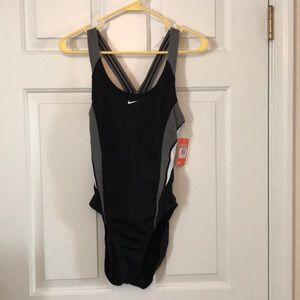 Nike bathing suit size 12